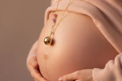 Llamador de ángeles artesanal en plata